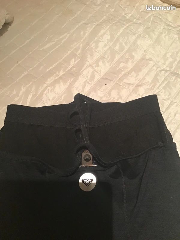 Brassière de sport marque roxy (image 3)