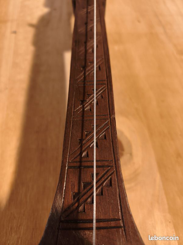 Gusla, instrument a corde (image 5)