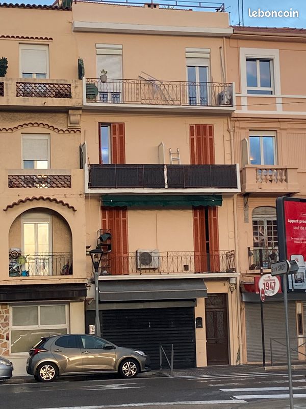 Appartement 2 pièces 30 m² · à Vallauris · 29,8 m² · 150 000 €