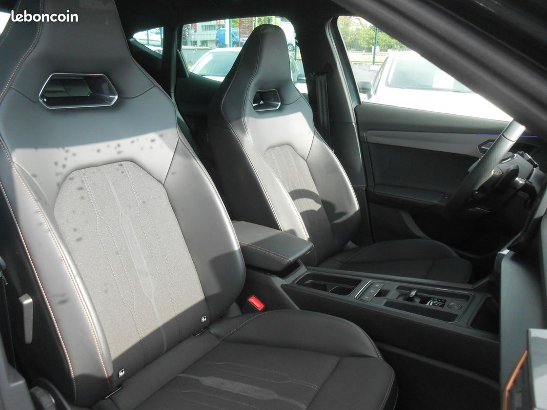 CUPRA FORMENTOR 1.4 e-HYBRID 245 ch DSG6 VZ (image 9)