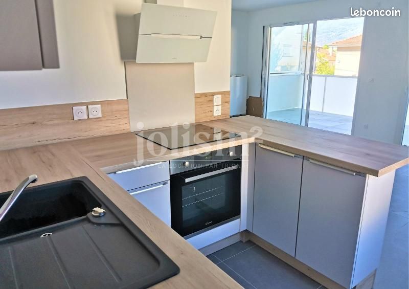 Appartement 3 pièces 68 m² · à Saint-Égrève · 68 m² · 949 €/mois