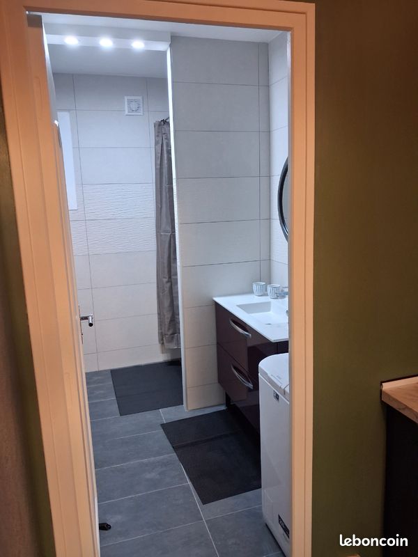 Appartement 2 pièces 50 m² · à Bourg-en-Bresse · 50 m² · 900 €