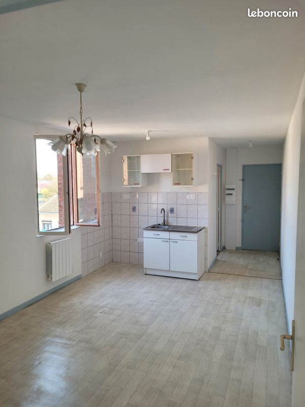 Appartement 2 pièces 37 m² · à Noyon · 37 m² · 490 €/mois