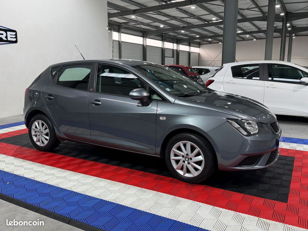 Seat ibiza 1.0l 75 ch referance / radar de recul / jantes / radio bluethooth / climatisation / garantie (image 3)