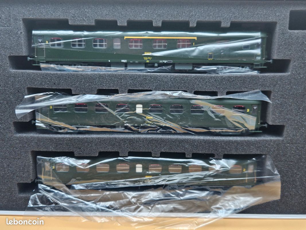 Coffret de 3 voitures rapide Nord SNCF - LSM40186 - LS Models