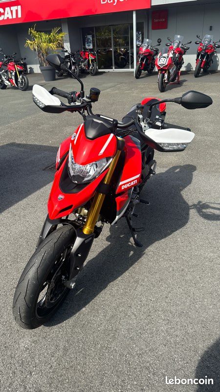 Hypermotard 950 sp (image 2)