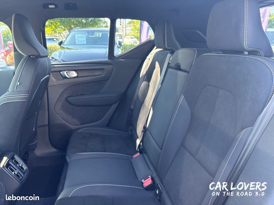 VOLVO XC40 B3 163 ch DCT7 Ultra (image 15)