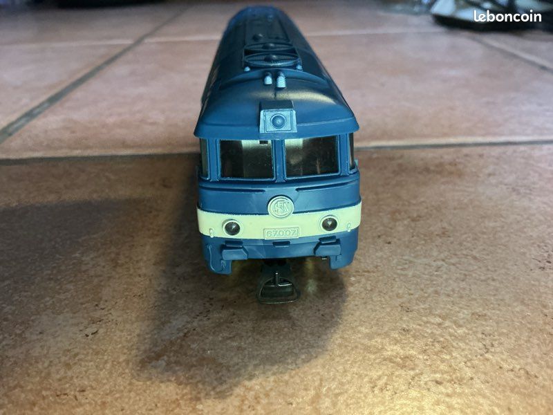 Locomotive BB67007 Jouef pour train électrique ho (image 3)