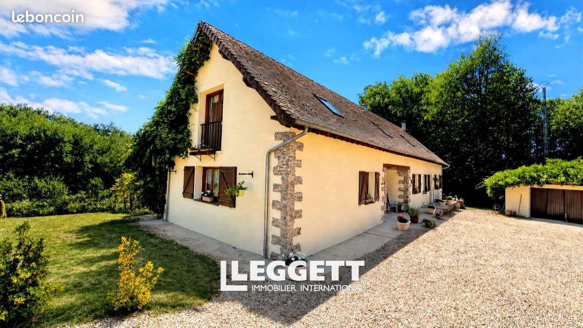 Maison 10 pièces 220 m² · à Champniers-Et-Reilhac · 220 m² · 392 581 €