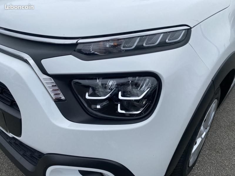 Citroen C3 1.2 PureTech 83ch S&S YOU (image 24)