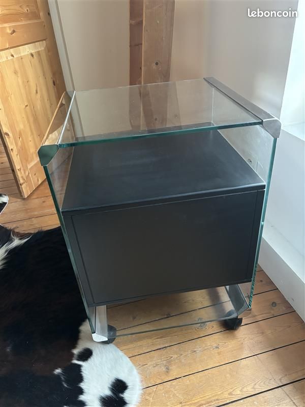 Meuble de bureau en verre, caisson métal sur roulettes (image 3)