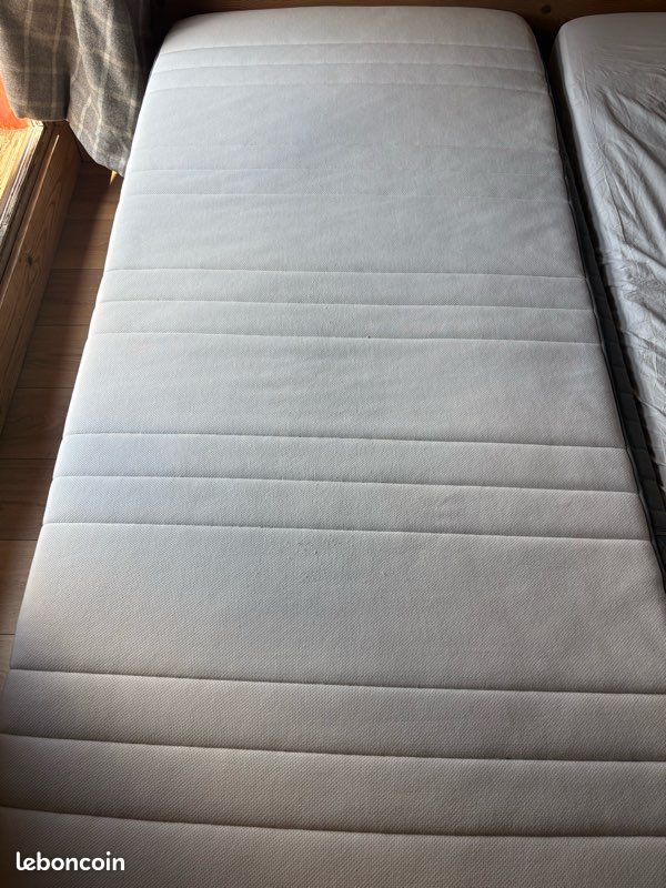 2 Matelas latex IKEA morgedal 90*190 (image 1)