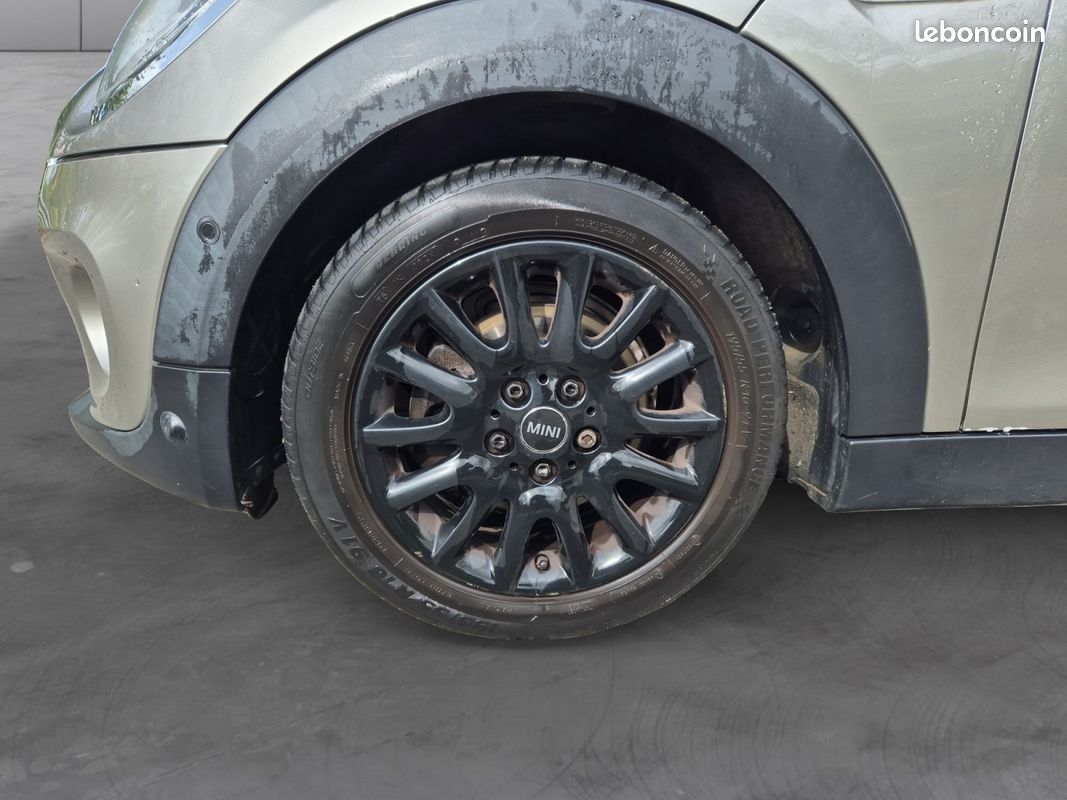 MINI COOPER III (F55) 1.5 Essence 136Ch FINITION CHILI - Garantie 12 mois (image 17)