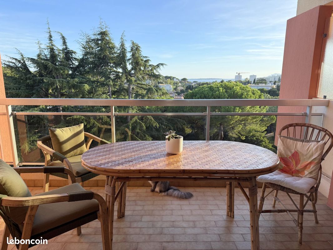 Appartement 3 pièces 55 m² · à Antibes · 55 m² · 1 600 €/mois