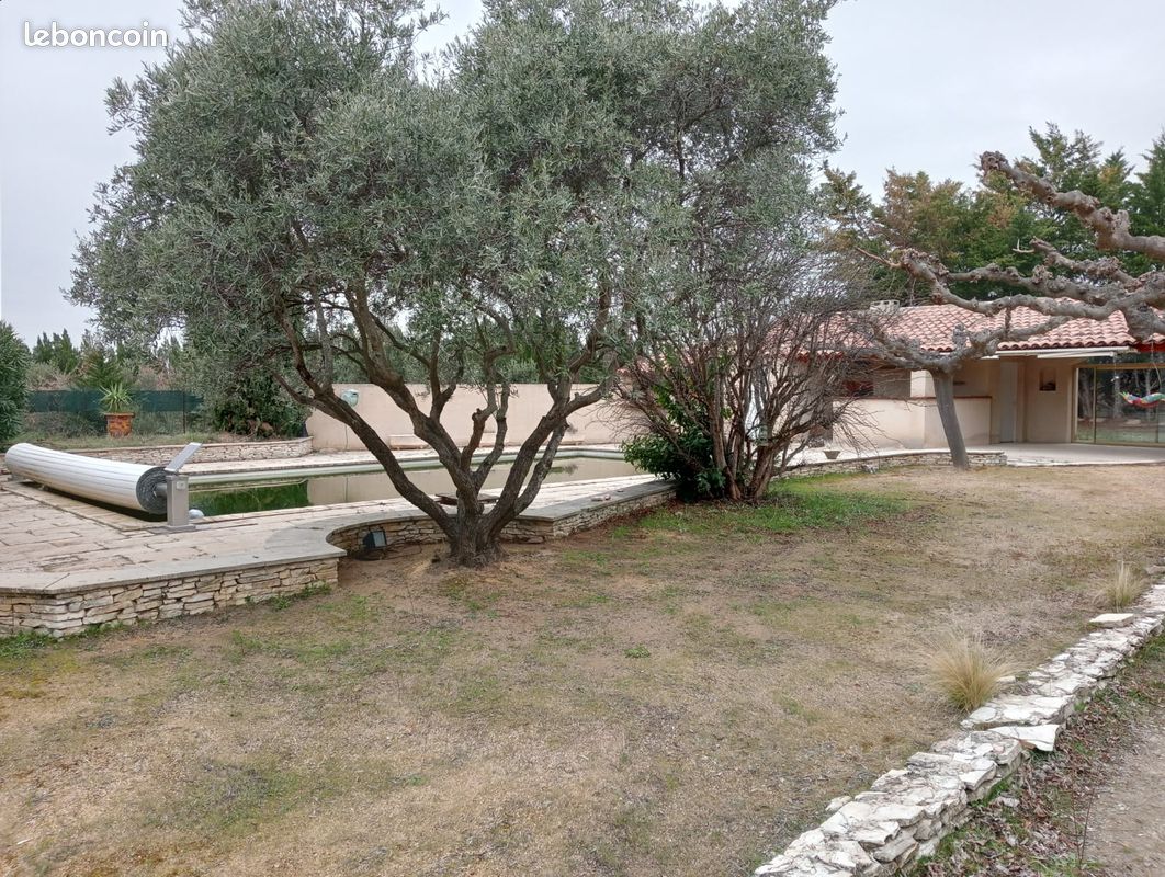 Maison 7 pièces 175 m² · à Caromb · 175 m² · 395 000 €