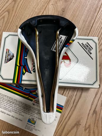 Selle Vélo San Marco Magma Blanc Luge Titanox Vélo Saddle