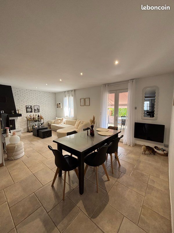 Maison 5 pièces 100 m² · à Saint-Georges-du-Bois · 100 m² · 240 000 €