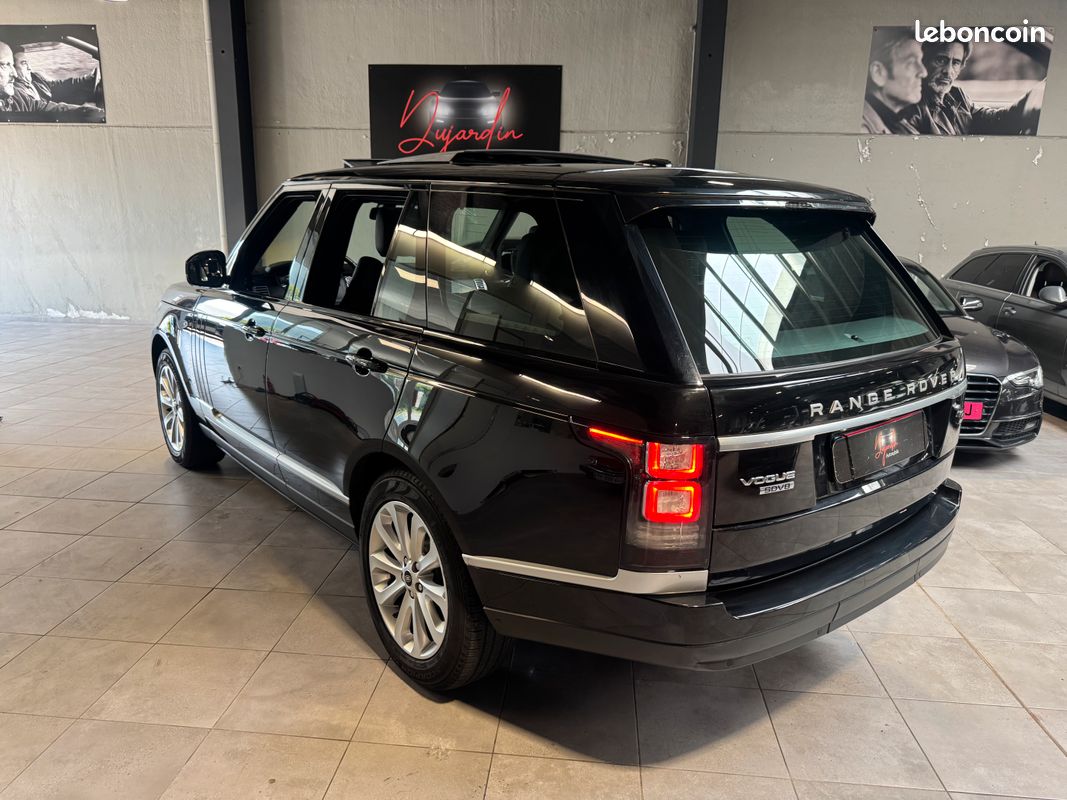 Land Rover Range Rover Vogue V8 4.4 340CH SDV8 " 129.962km / Carnet d'entretien complet " (image 5)