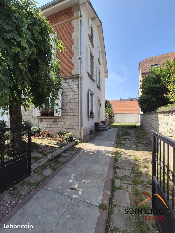 Maison 14 pièces 334 m² · à Sarreguemines · 334 m² · 435 000 €