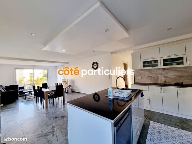 Villa 6 pièces 142 m²