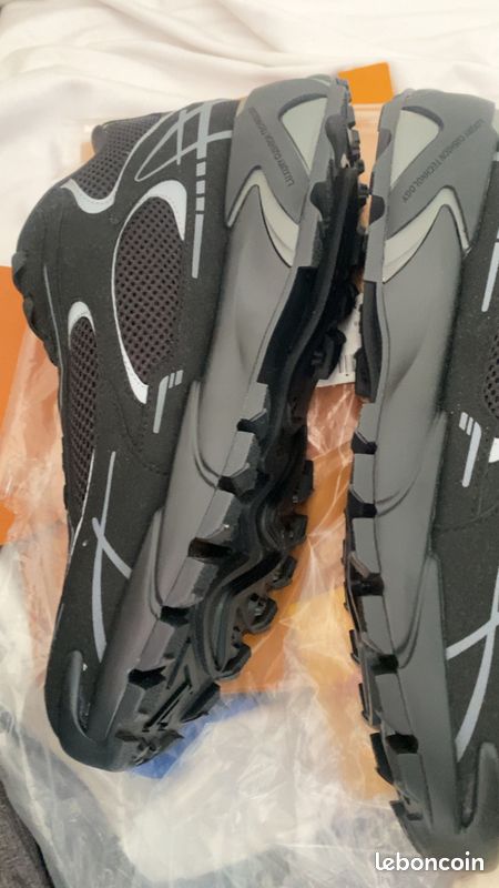 Louis vuitton tatic runner (image 1)