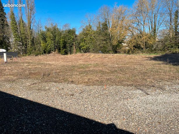 Terrain 336 m² LA CHAPELLE DE GUINCHAY