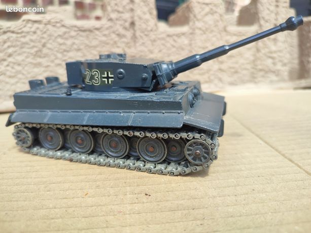 SOLIDO MILITAIRE VEREM REF 9023 CHAR TIGRE I SABLE CAMOUFLAGE 2 TONS MINT BOX 3467300195336