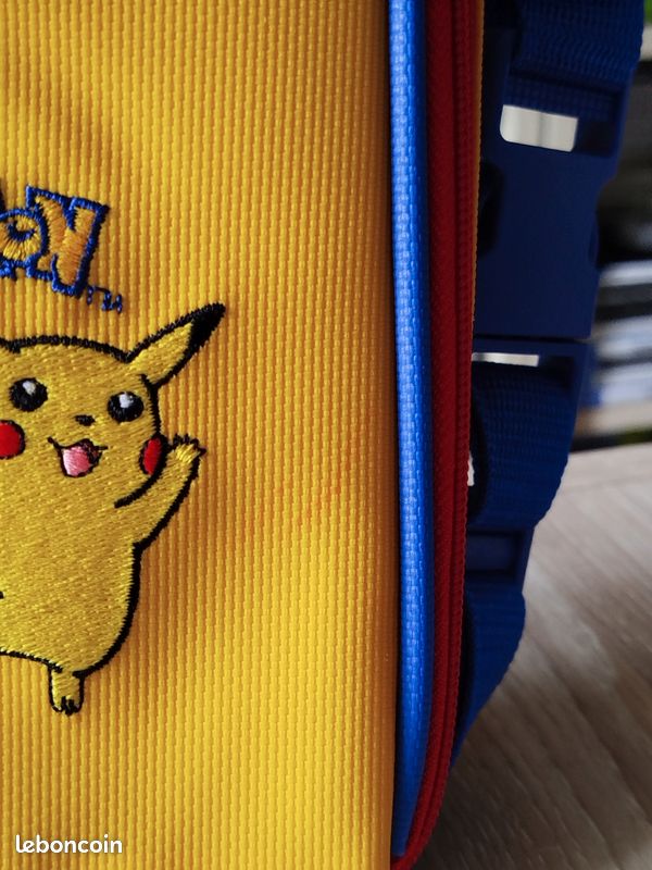 Sacoche Officielle Pokemon Pikachu Pour Game Boy Color - Jaune - Très Bon état