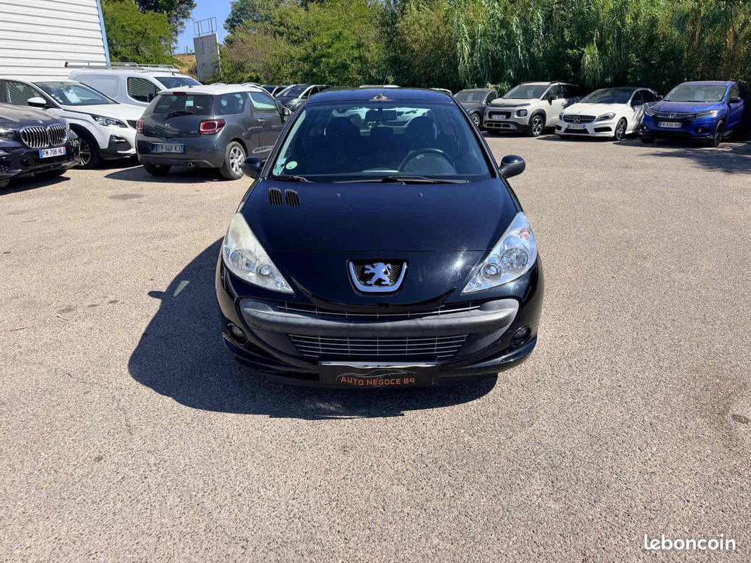 Peugeot 206+ 1.4 hdi 68ch fap blue lion génération 131mkm (image 2)