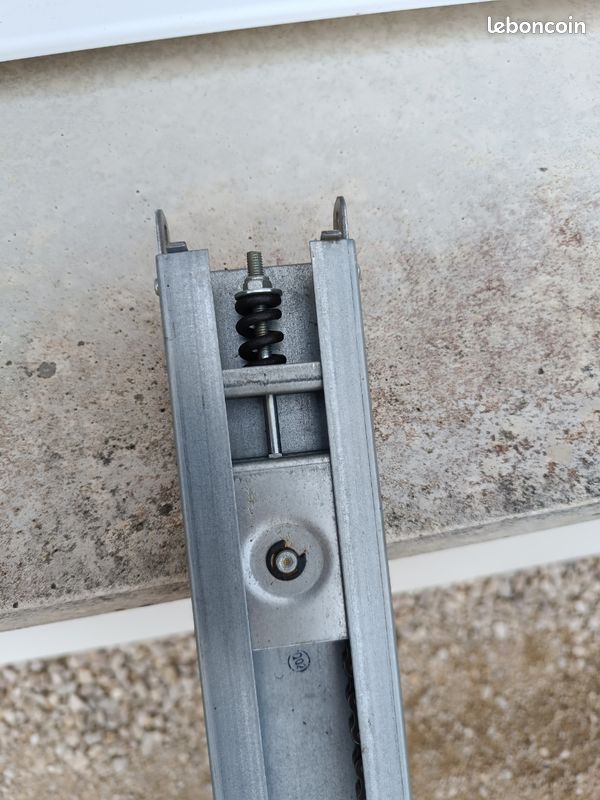 Rail porte de garage (image 4)