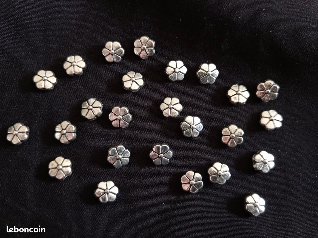 300 Perles Métal Forme Fleur 6mm – Plaqué Argent – Fabrication Bijoux DIY – Inde