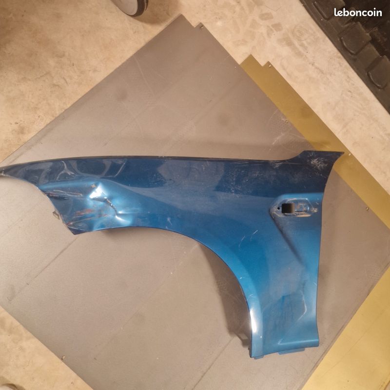 Aile avant gauche bmw m2 (image 1)