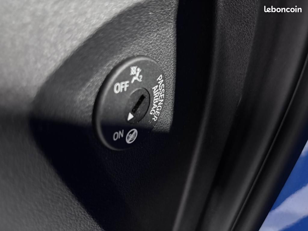 BMW SERIE 1 120d xDrive M Sport /Toit ouvrant/HUD/Harman Kardon/Sièges élec et chauffants/ (image 15)
