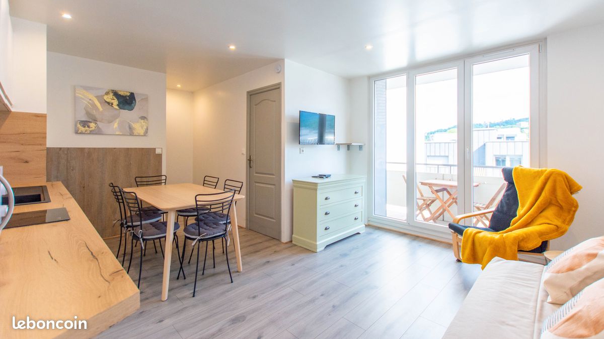 Appartement 3 pièces 48 m² · à Chambéry · 48 m² · 1 250 €/mois