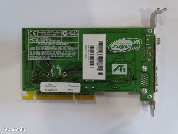 Carte graphique ATI Rage 128 GL - 109-68100-01 AGP 2X 32Mo