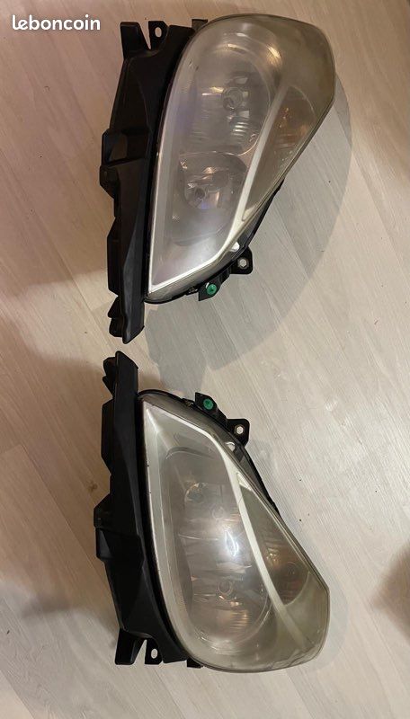 Cache Phare Avant Droit Pour Renault Clio (09.98-04.01) - Pièce D'origine, Référence 1096213