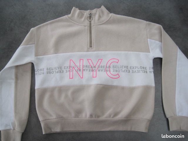 Sweat-shirt NYC marque H&M 10-12 ans (image 1)