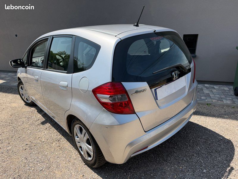 Honda Jazz Élégance 1.4 i-VTEC 100 cv 10/2014 1ere Main Clim Régulateur Bluetooth (image 3)