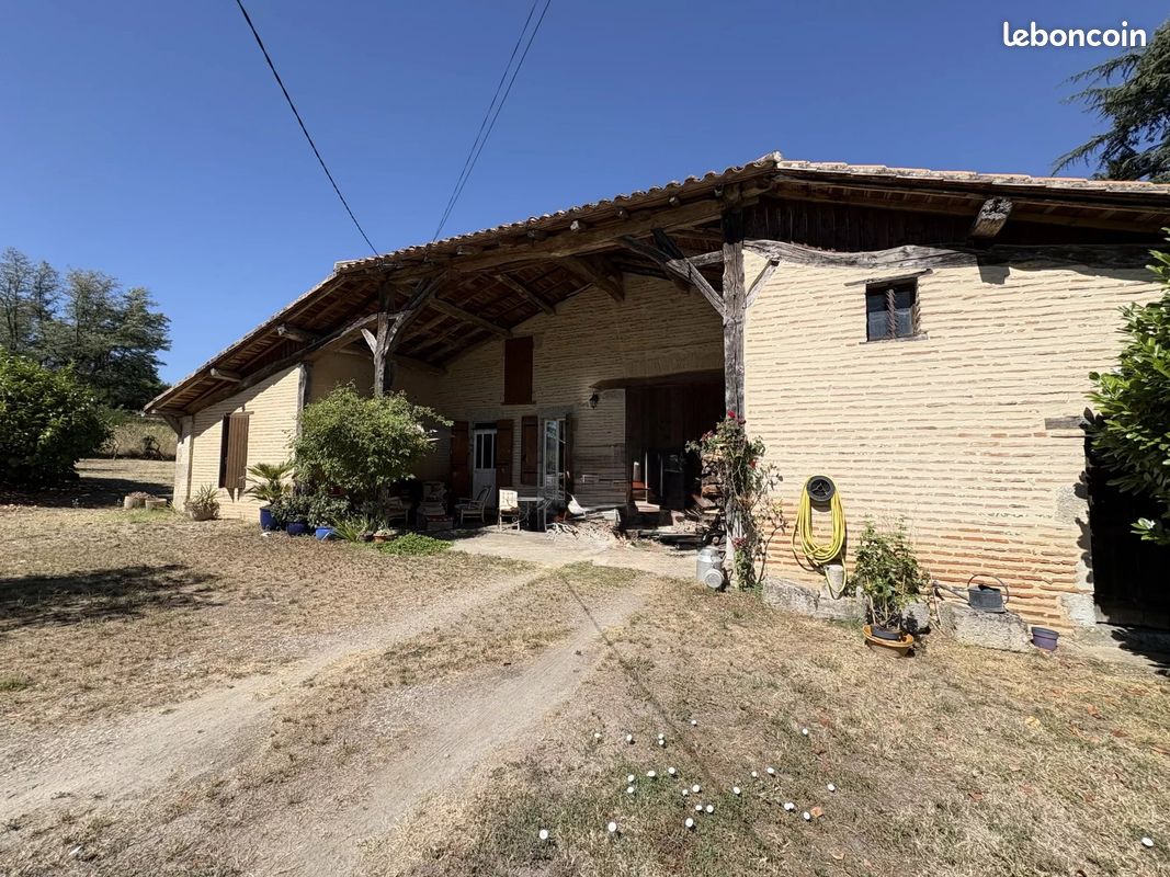Maison 4 pièces 123 m² · à Fourques-sur-Garonne · 123 m² · 920 €/mois