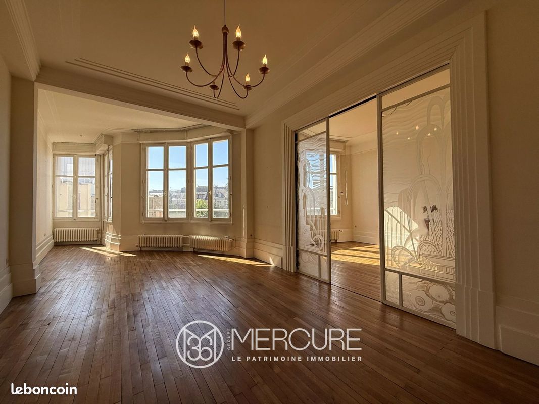 Appartement 5 pièces 121 m² · à Poitiers · 121 m² · 263 750 €