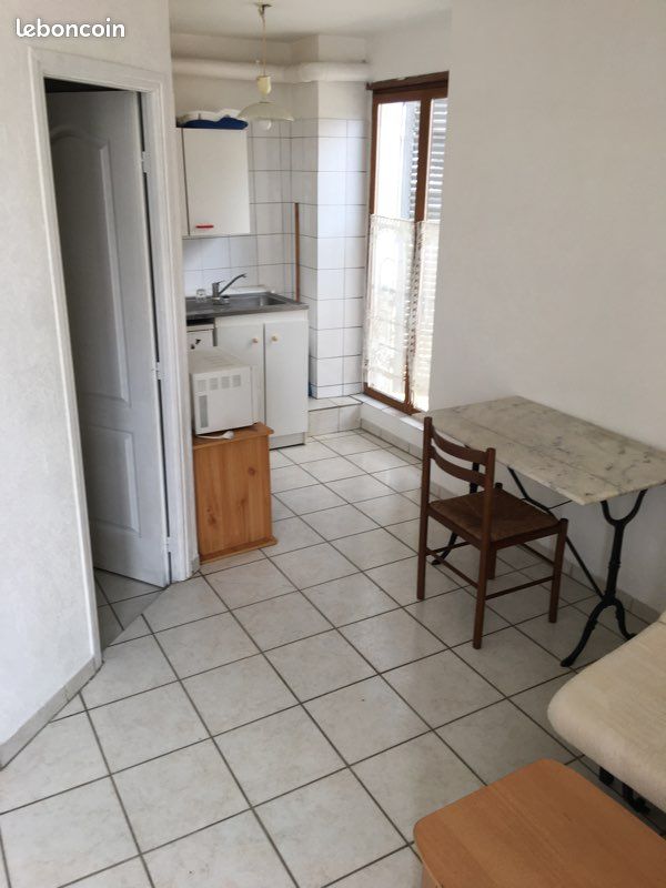 Appartement a louer bourges - 1 pièce(s) - 20 m2 - Surfyn