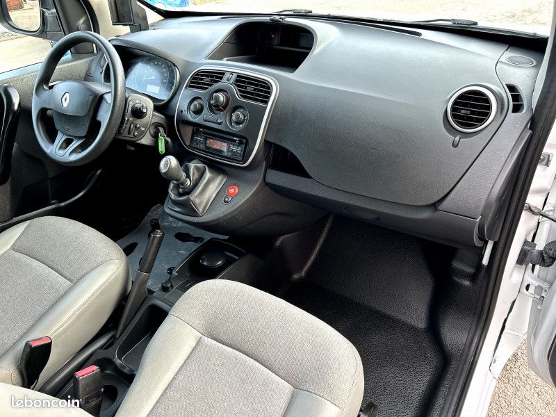 Renault KANGOO II EXPRESS MAXI 1.5 BLUE DCI 95CH GRAND VOLUME CONFORT (image 18)