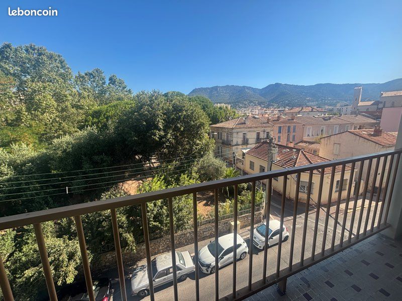 Appartement 3 pièces 53 m² · à Toulon · 53 m² · 110 000 €