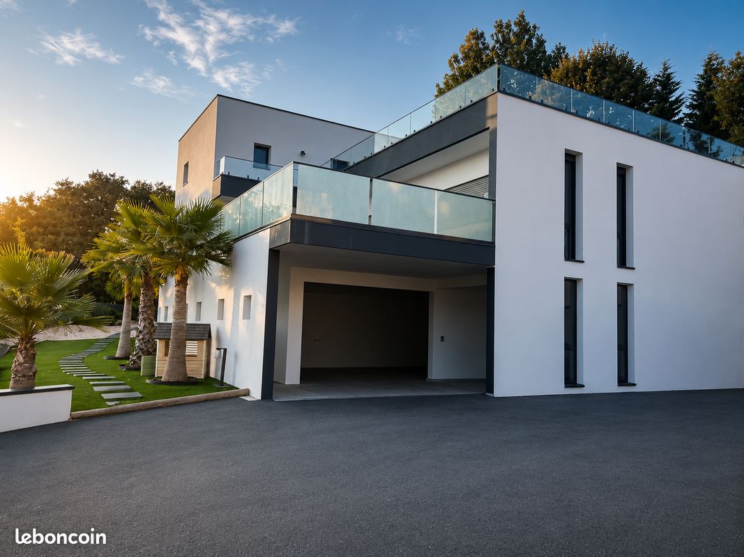 Maison 5 pièces 220 m² · à Vienne · 220 m² · 720 000 €