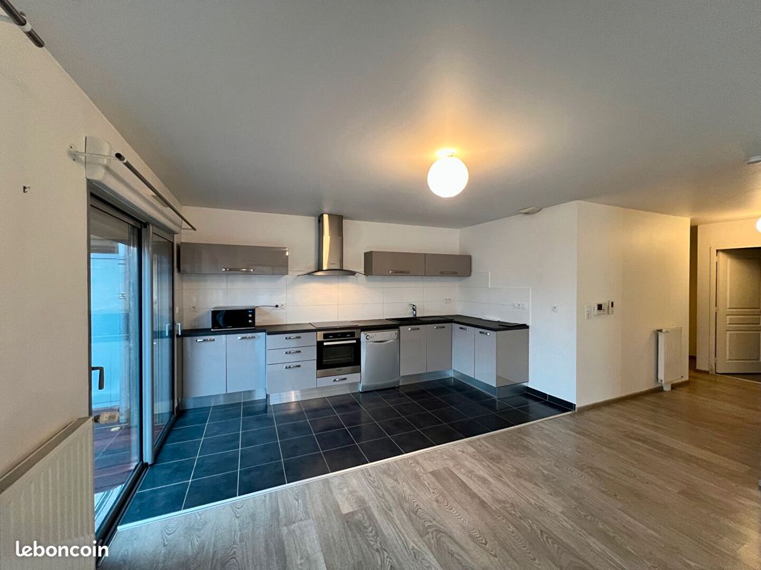 Appartement a louer niort - 3 pièce(s) - 93 m2 - Surfyn