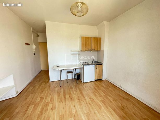 Studio 1 pièce 16 m² — 2
