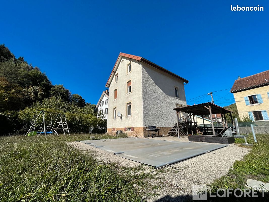 Maison 7 pièces 165 m² · à Hérimoncourt · 165 m² · 155 000 €