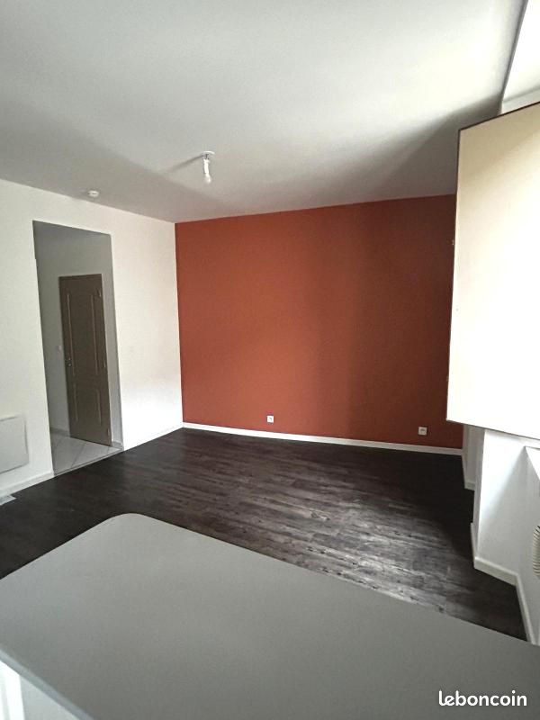 Appartement 1 pièce 30 m² · à Périgueux · 30 m² · 370 €