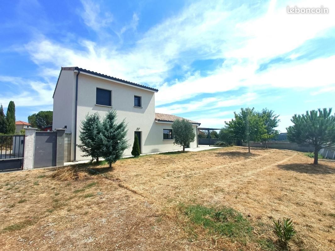 Maison 1 pièce 89 m² · à Cheminas · 89 m² · 1 025 €/mois