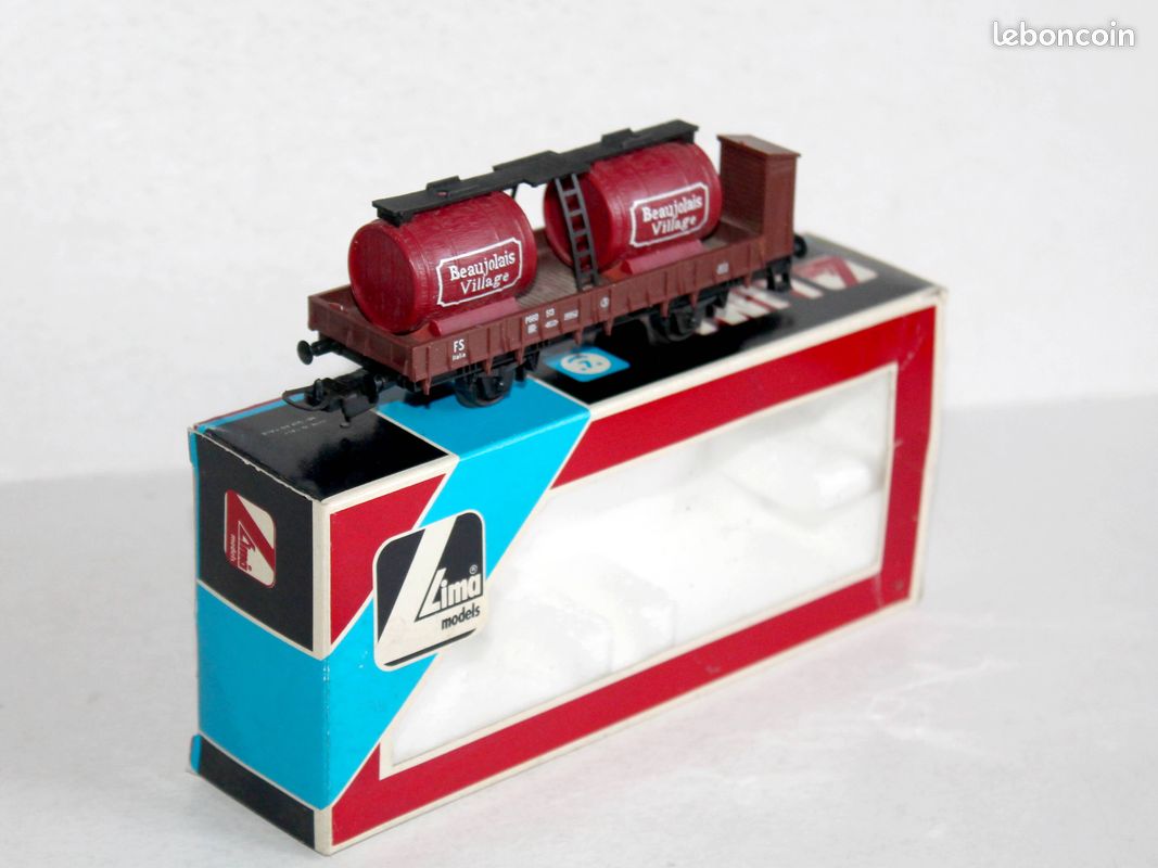 LIMA, échelle HO lot de 11 wagons transport... - Lot 359 - Cappelaere